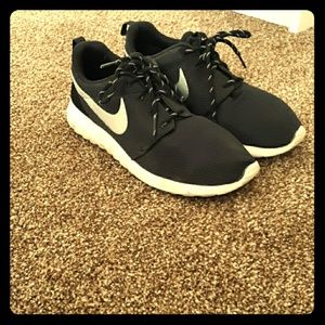 Women's Nike Roshe One Sneakers